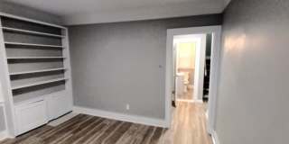 Charming 3 bedroom/1.5 bath Brick Home - Now Available! Gallery 12