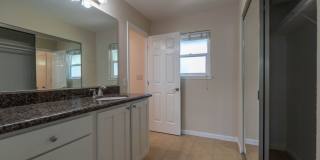 Excellent Santa Clara Location! Open Floor Plan! Granite Counters! Gallery 20