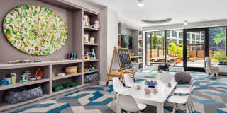 475 Clermont Gallery 12