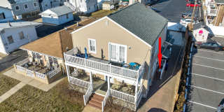 100 18th Avenue Gallery 6