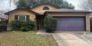 *COMING SOON* Spacious 4-Bedroom Home with Hot Tub & Fenced Yard! Gallery 1