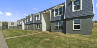 Maverick on Maurine Apartments Gallery 20