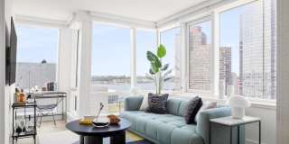 470 11th Ave. Gallery 4