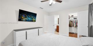 2528 SW Natura Blvd Gallery 22