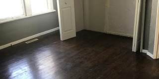 2 bedroom/1 bathroom Gallery 6