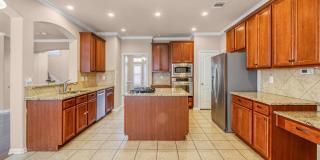 Gorgeous 4 BD | 3.5 BA | 2 CAR GARAGE Available in Sonoma Ranch Helotes! Move in Special!! **$500 OFF** Gallery 18