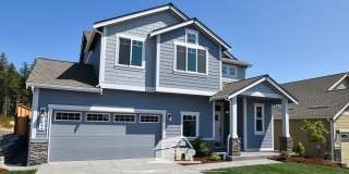 Beautiful 3 bedroom, 2.5 bath, 2-story home in Steilacoom Ridge Gallery 1