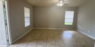Charming 3-Bedroom, 2-Bath Single-Family Home Available Now! Gallery 7