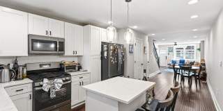 Stunning 2 Bed, 2.5 Bath Home in the Heart of Fishtown! Gallery 27