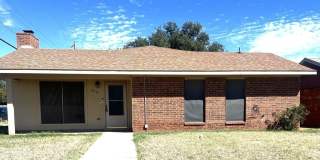 312 Woodcrest Dr 312 Woodcrest Dr Gallery 1