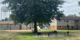 198 Gluck St Gallery 1