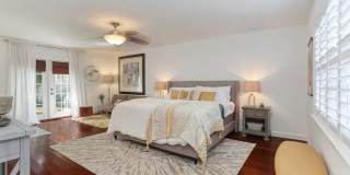 4014 W PALMIRA Avenue 4014 W PALMIRA Avenue Gallery 23