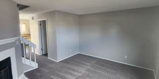 Fantastic 2-Bedroom Townhome in Briargate! Union and Lexington. Gallery 4