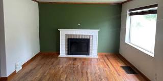 Ideally Located and Updated 4 Bed 2 Bath Fully-Fenced Home w/ Detached Garage/Shop! Gallery 3