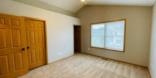 Beautiful 3-Bedroom Rental in Lewis Center with Olentangy Schools Gallery 17