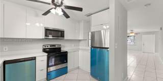 745 NW 3rd Court, Hallandale Beach, FL 33009 745 NW 3rd Court, Hallandale Beach, FL 33009 Gallery 1