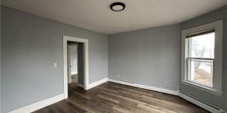 12 Woodland Street unit: 2Nd Flr Gallery 4