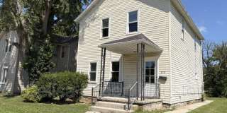 819 Eckart Street Gallery 1