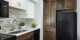 The Willows Apartments Gallery 1