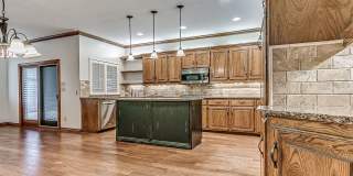 11201 Kingsgate Terrace Gallery 73
