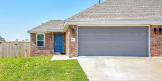 Nice 3 Bed/2 Bath Duplex in Prairie Grove Gallery 1