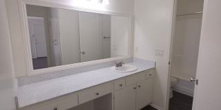 171 Mariposa Apartments Gallery 16