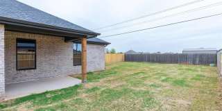 8001 SAWDUST Gallery 26