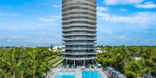 8701 Collins Avenue Gallery 26