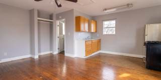 1604 Harrison Street - Garage Gallery 2