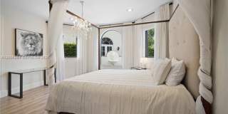 3300 NE 171st St # 3300 NORTH MIAMI BEACH, FL 33160 Gallery 40