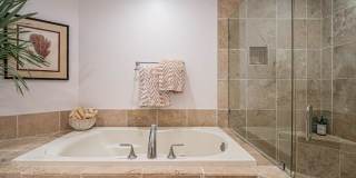 Beautiful Condo Gallery 40