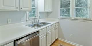 Condo for rent Gallery 37