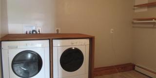 189 Curry Road Gallery 16