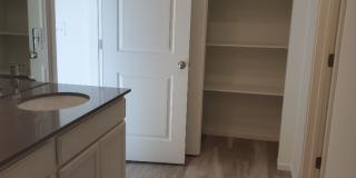 Exquisite 3 Bed 2.5 Bath Single Family Home Gallery 21