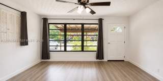 930 NE 23rd Ct Gallery 2