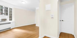 1 Jane Street Gallery 7