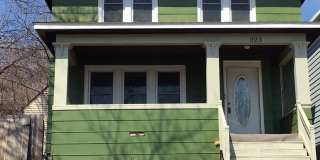 AVAILABLE JULY - 4 BED 2 BATH Gallery 1