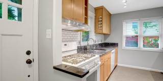 2340 FAIRVIEW Terrace Gallery 5