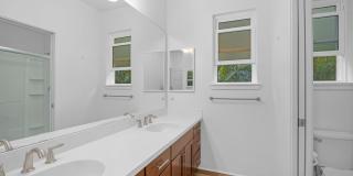 Flexible 6-Month Lease--Solar-Powered Wailuku Home with Ocean views, Fruit Trees, Split AC & Dog-Friendly! Flexible 6-Month Lease--Solar-Powered Wailuku Home with Ocean views, Fruit Trees, Split AC & Dog-Friendly! Gallery 16
