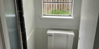Spacious 4 Bed / 2 Bath Home for Rent in Norman Gallery 8