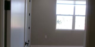 1001-1009 Chino Street Gallery 26