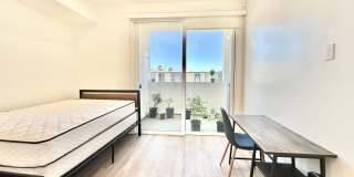 Barry Diamond Gallery 27