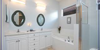 LELY RESORT - GOLF COURSE VIEW - 3 BEDS INCLUDING PRIVATE CABANA / 3 BATHS - POOL HOME - FURNISHED Gallery 9