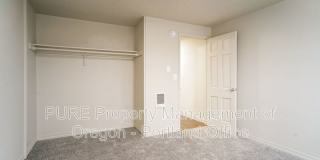 18411 E Burnside St Gallery 15