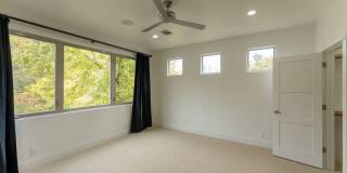 Gorgeous 4 bedroom, 5 bathroom House in Bouldin Creek! Gallery 23