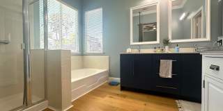 Gorgeous single story with Pool! Gallery 21