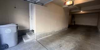 Spacious 3bed 2.5 bath available in Regency Park Spacious 3bed 2.5 bath available in Regency Park Gallery 30