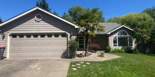3 Bed 2 Bath Home With Garage Gallery 1