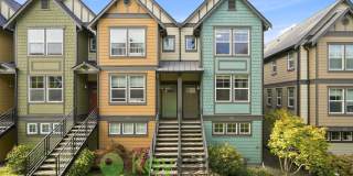 Elegant Three Bedroom Home with Office and Balcony Gallery 1