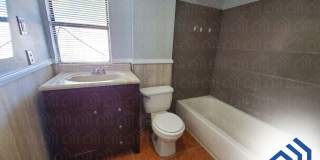 Spacious 4-bedroom 1.5 bath home AVAILABLE NOW! Gallery 8